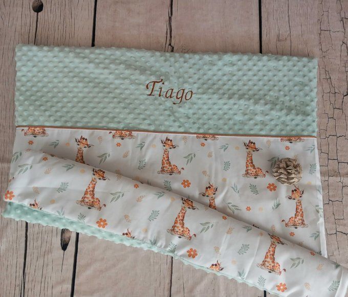 Couverture personnalisée bébé girafes