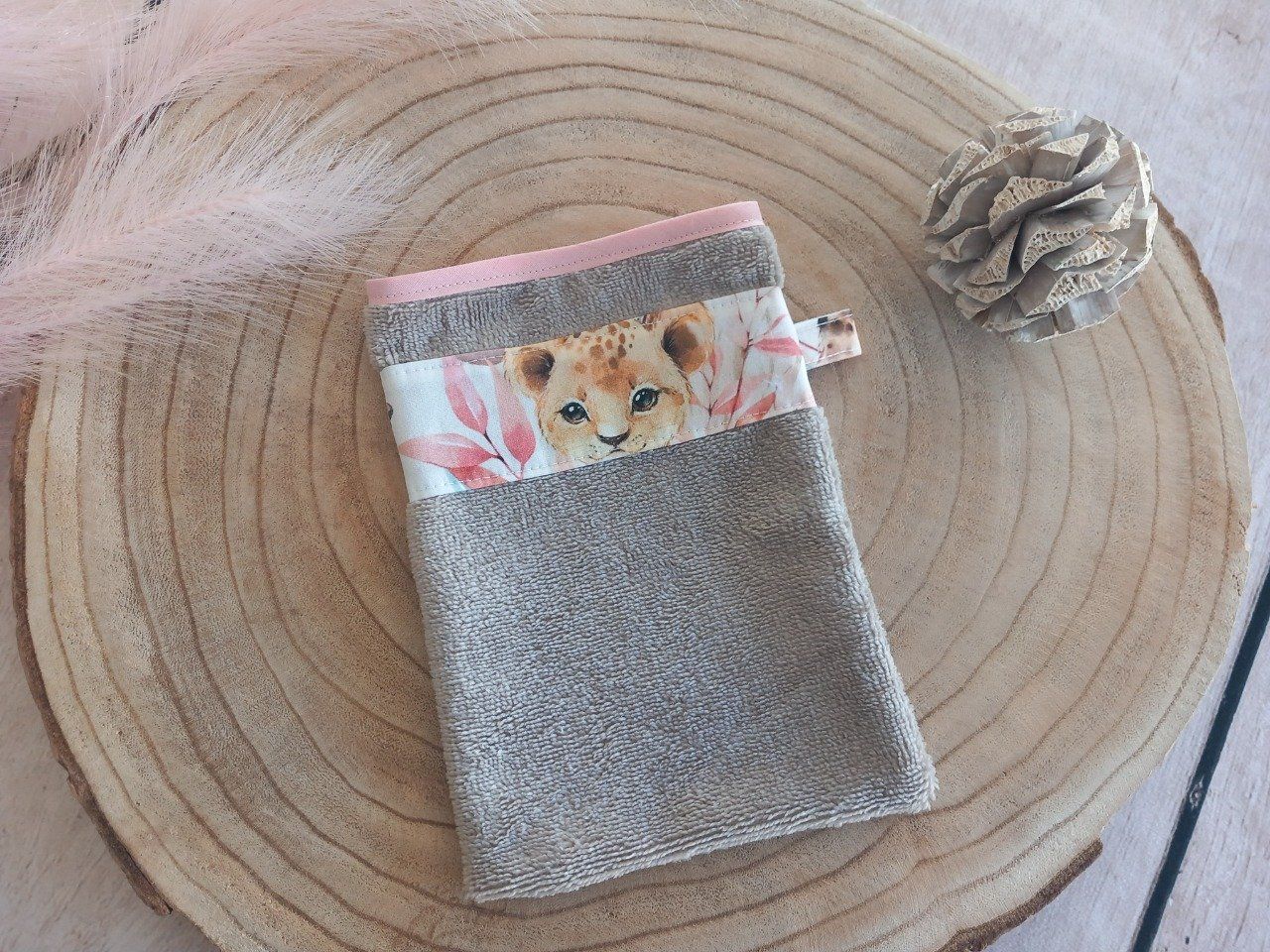 Trousse de toilette animaux marrons/simili beige nacré - Lefildaurelie