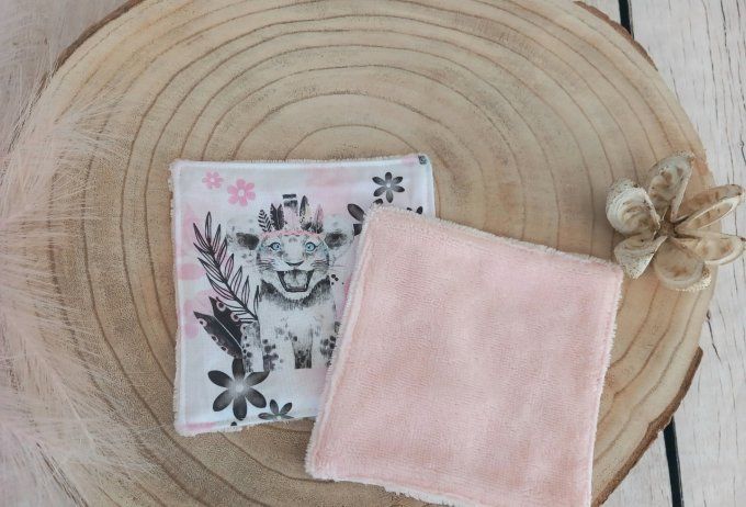 Lingettes 15 x 15 cm lion rose