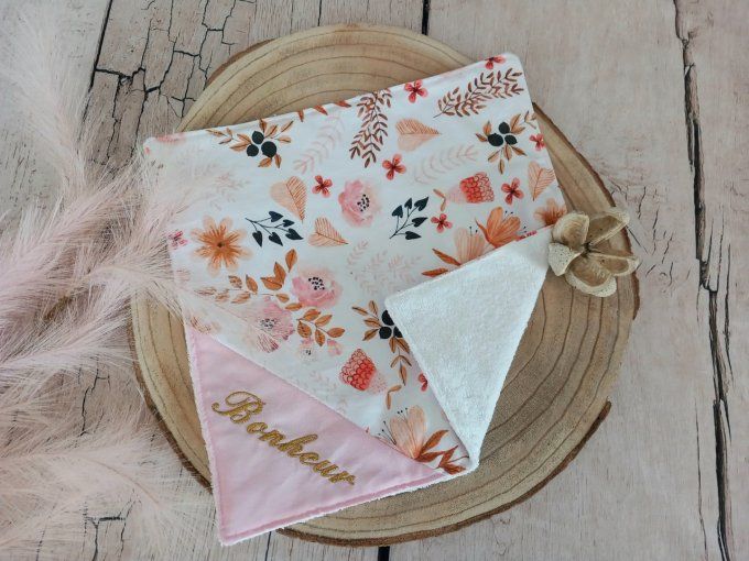 Serviette de table 30 x 30 cm fleurs sauvages / uni rose clair