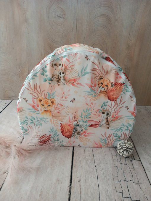 Fauteuil club animaux marrons / uni rouge foncé