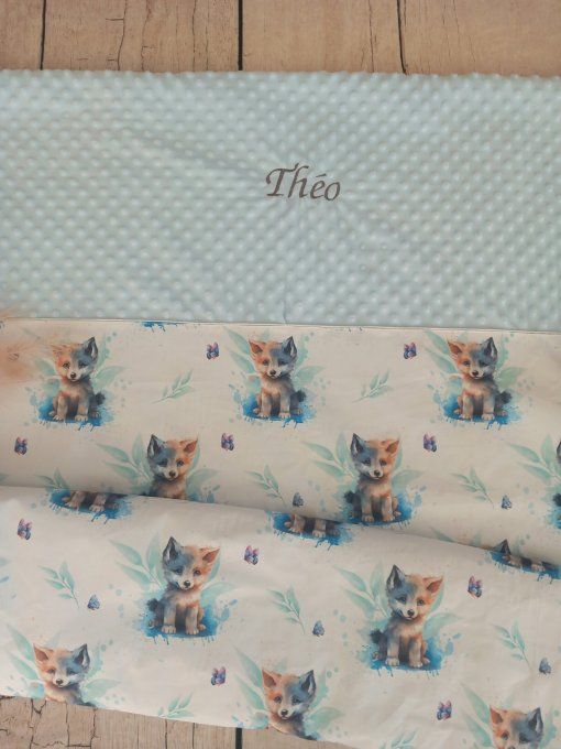 Couverture personnalisée bébé loup / minky bleu