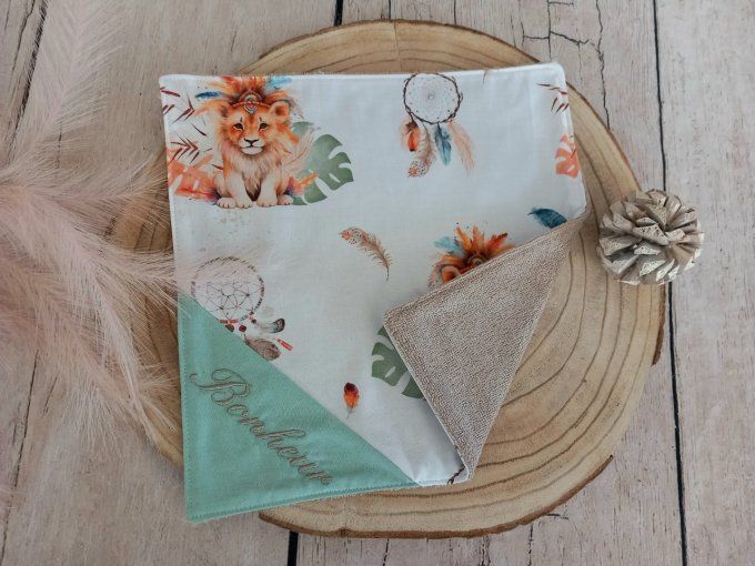 Serviette de table 30 x 30 cm lion boho / uni vert clair