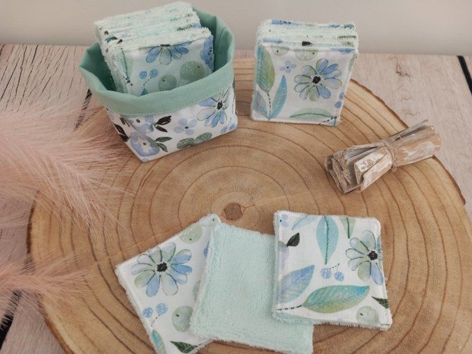 Lingettes 9x9 cm fleurs bleues / micro-éponge bambou verte