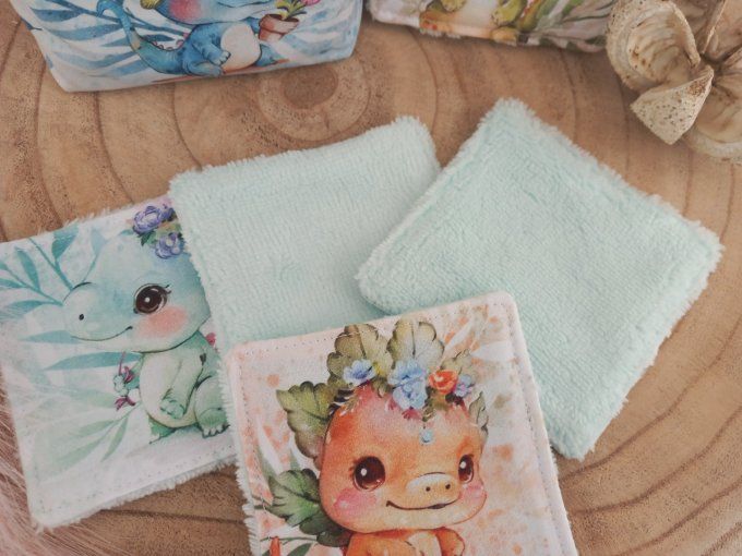 Lingettes 9x9 cm dragons / micro-éponge bambou verte