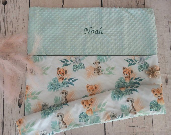 Couverture personnalisée bébé animaux verts / prénom vert foncé