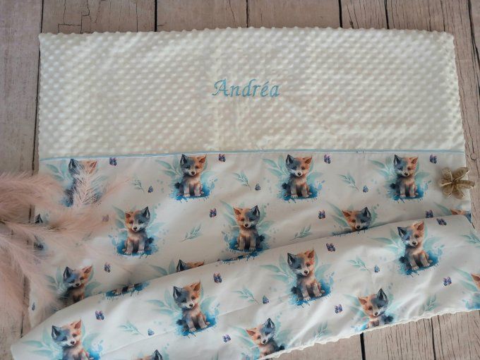 Couverture personnalisée bébé loup / minky blanc