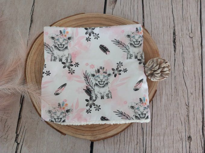 Snood / Tour de cou lion rose