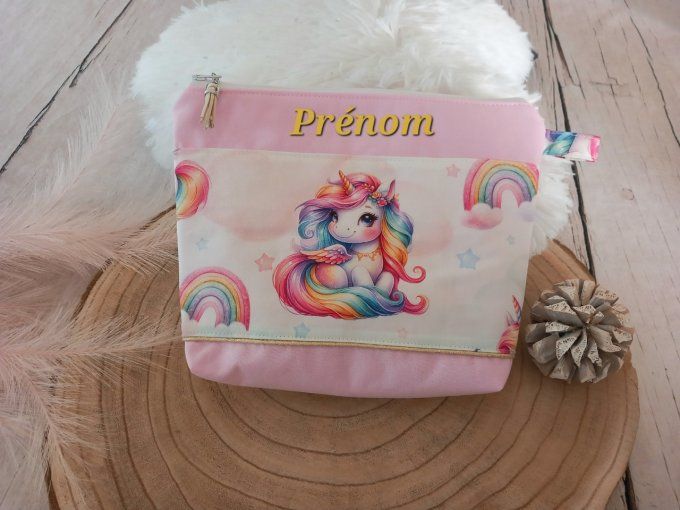 Trousse de toilette licorne / uni rose clair / prénom doré