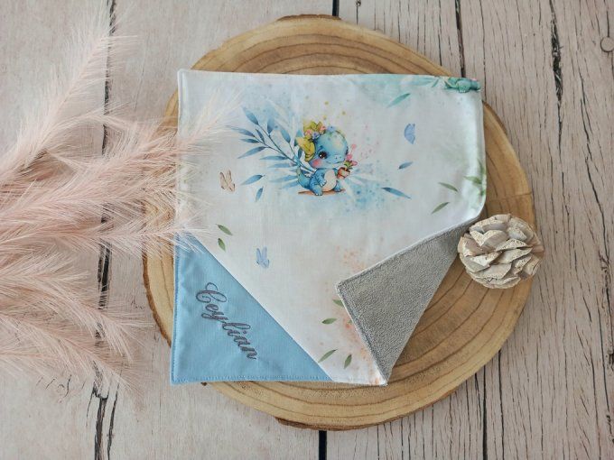 Serviette de table 30 x 30 cm dragons / uni bleu clair