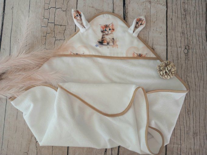 Cape de bain chat / micro-éponge bambou blanche
