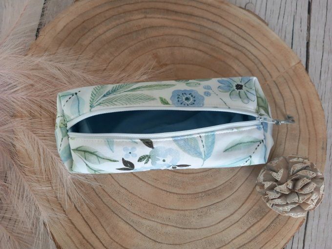 Trousse d'école fleurs bleues / uni bleu clair