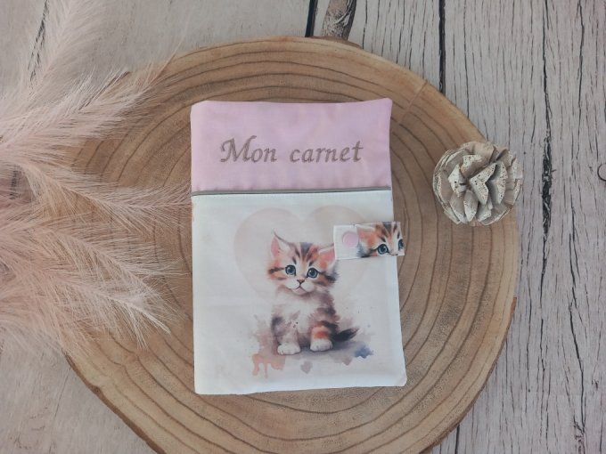 Protège carnet de santé chat / uni rose clair