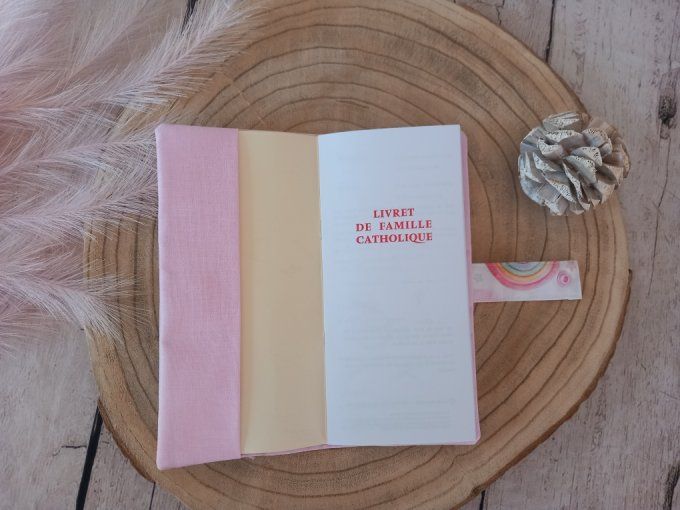 Protège livret de famille licorne / uni rose clair / broderie dorée