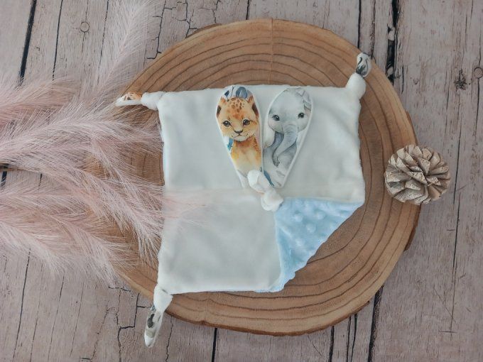 Doudou lapin animaux bleus