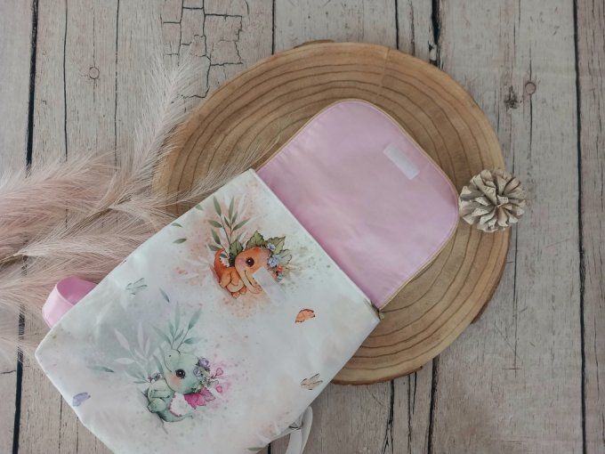 Sac à dos enfant dragons / rabat uni rose clair