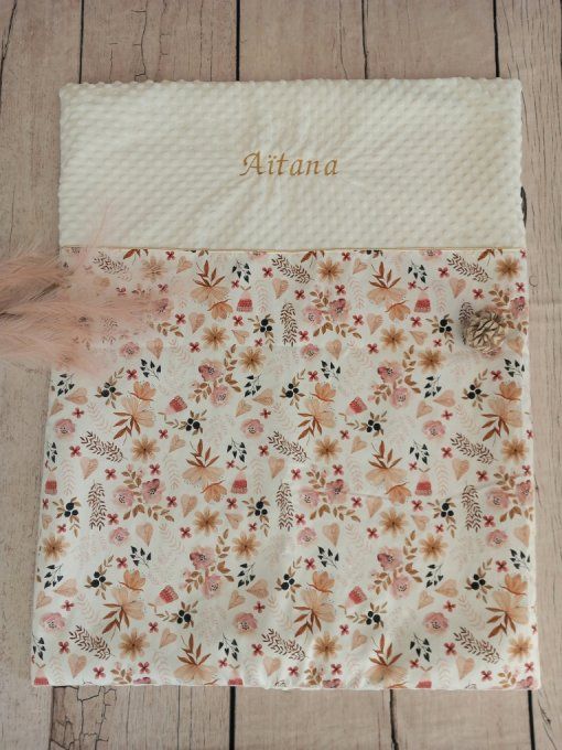 Couverture personnalisée bébé fleurs sauvages / minky blanc