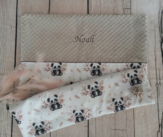 Couverture personnalisée bébé panda / minky taupe