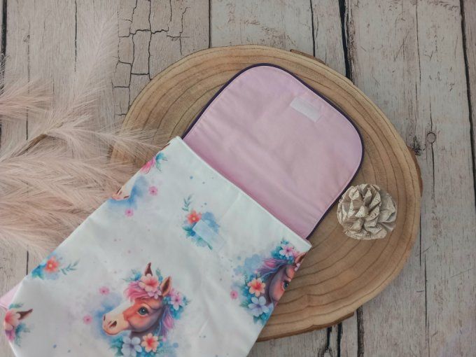 Sac à dos enfant cheval / rabat uni rose