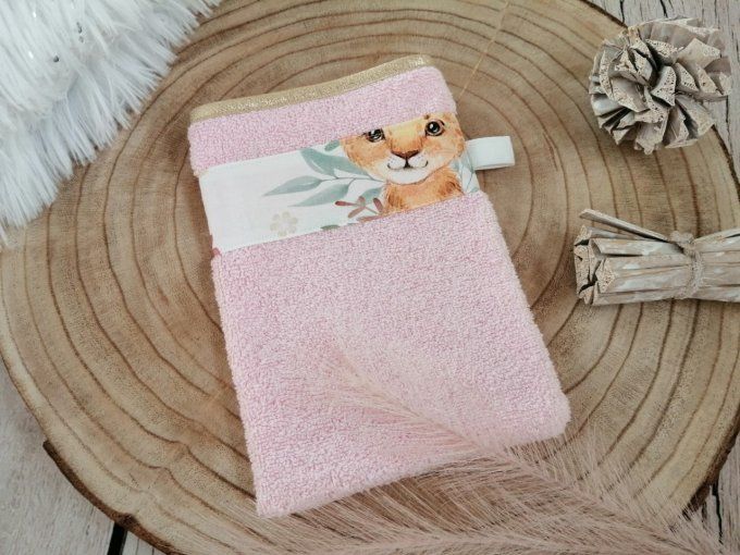 Gant de toilette lion fleur / micro-éponge bambou rose