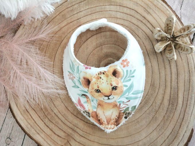 Bavoir bandana lion fleur