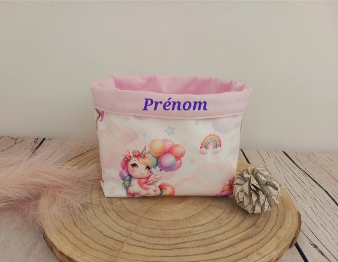 Panière à couches licorne / uni rose clair / prénom violet